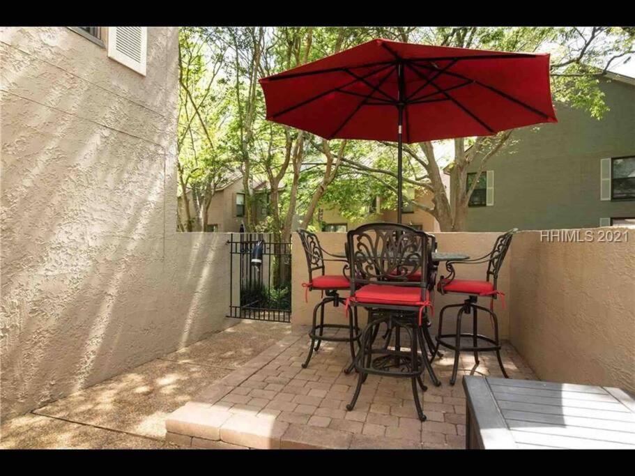 In The Heart Of Harbour Town 2Br 2Ba Pool Access Close To Beach Hilton Head Island Zewnętrze zdjęcie
