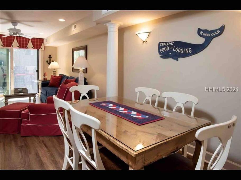 In The Heart Of Harbour Town 2Br 2Ba Pool Access Close To Beach Hilton Head Island Zewnętrze zdjęcie